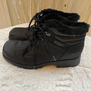 Sporto waterproof insulated boots size 8.5